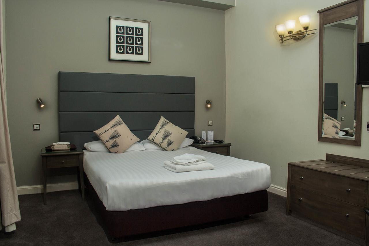 The Studley Hotel Χαρογκέιτ Εξωτερικό φωτογραφία